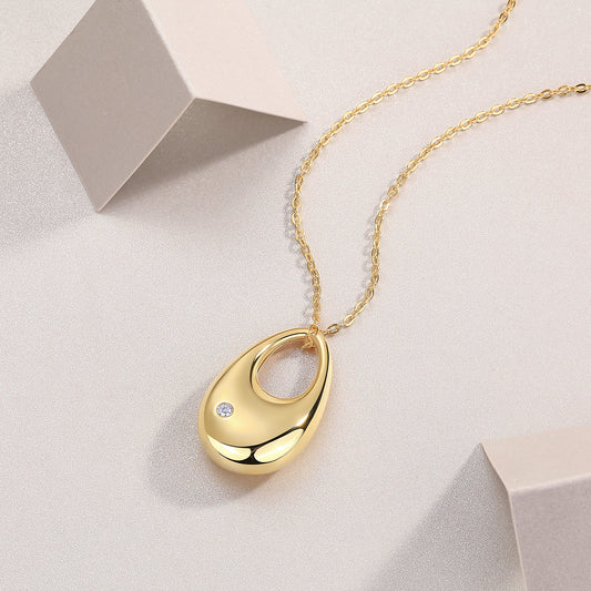 Trendy Diamond Pendant