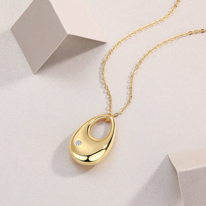 Trendy Diamond Pendant