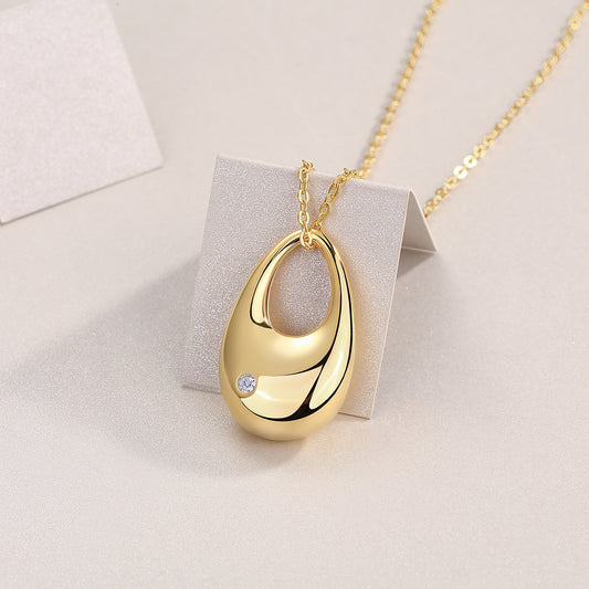 Trendy Diamond Pendant